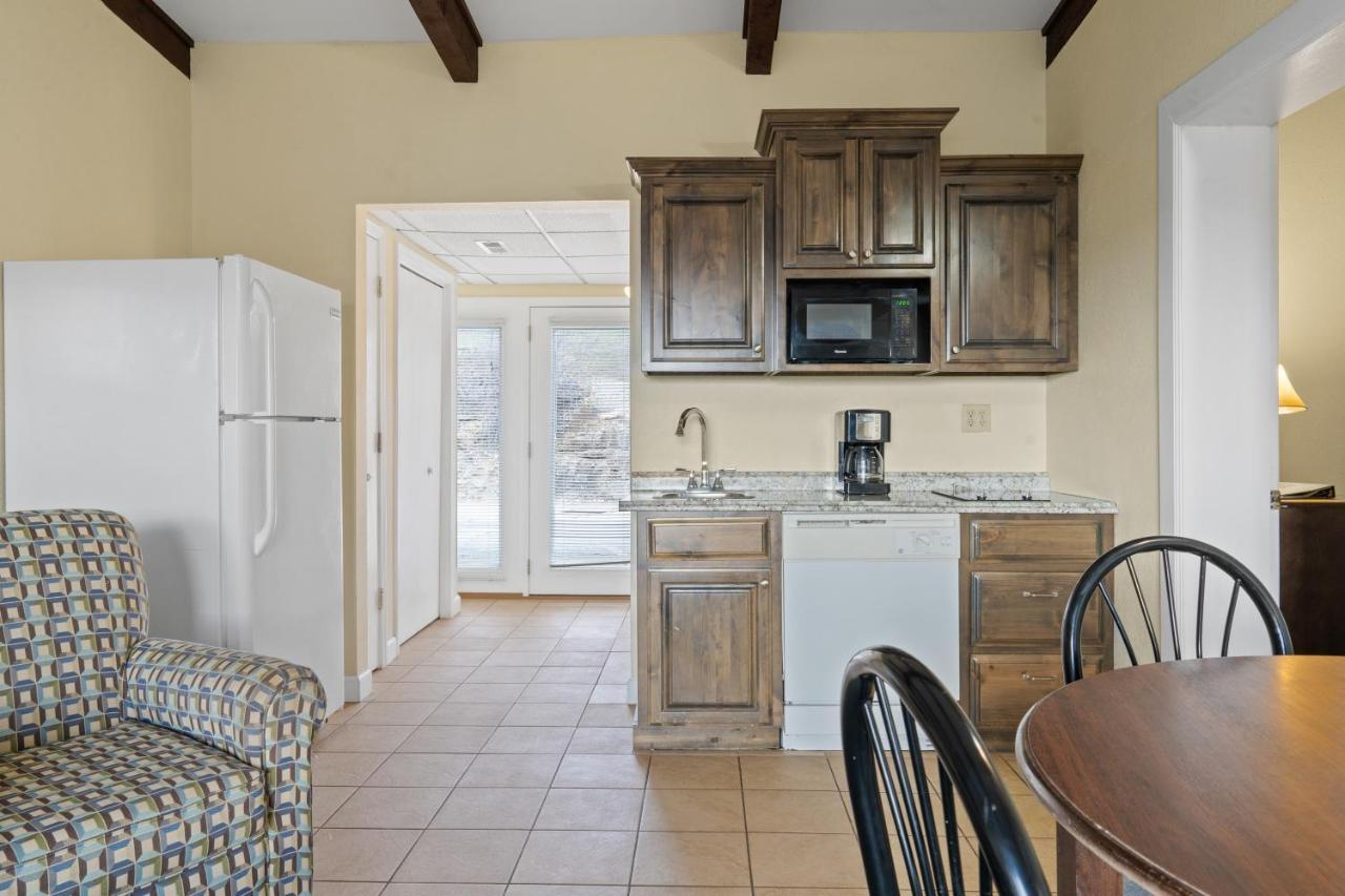 Table Rock Resorts At Kimberling Inn Kimberling City Quarto foto